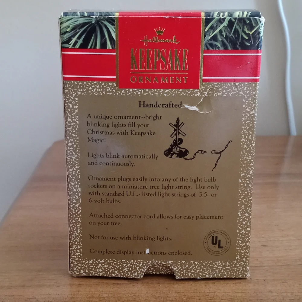 Hallmark 1990 Deer Crossing Ornament